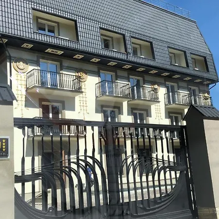 Penthouse In Eney לבוב