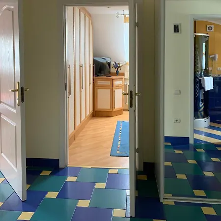 Penthouse In Eney מלון לבוב