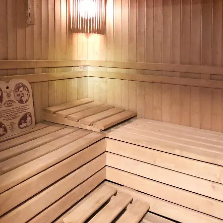 Penthouse In Eney 호텔