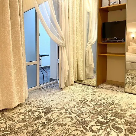 Ξενοδοχείο Penthouse In Eney