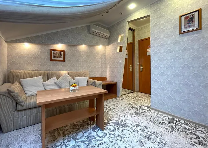 Hotel Penthouse In Eney *